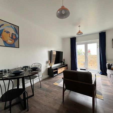 Kent, Dartford Station Apartments Dış mekan fotoğraf