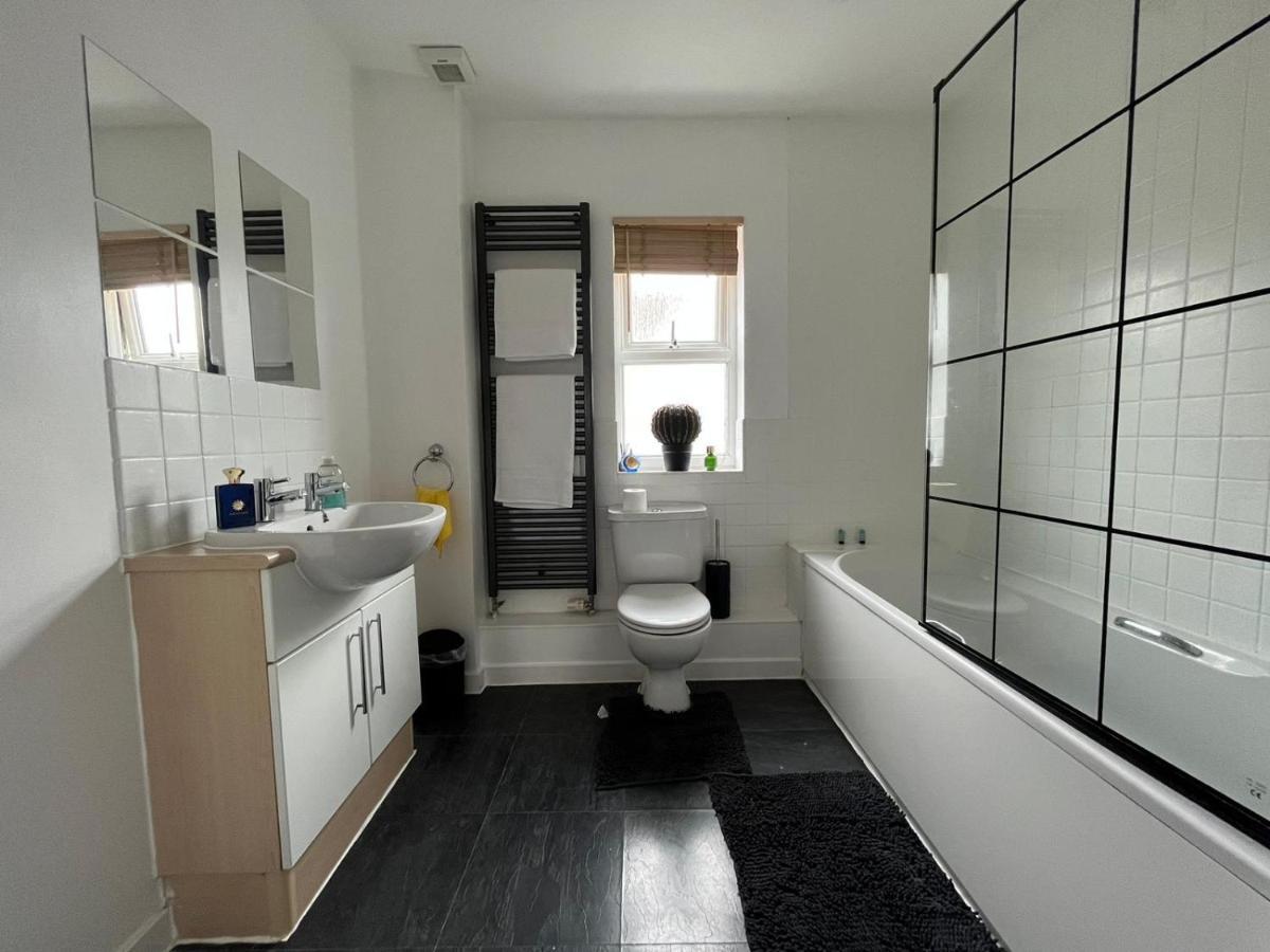 Kent, Dartford Station Apartments Dış mekan fotoğraf
